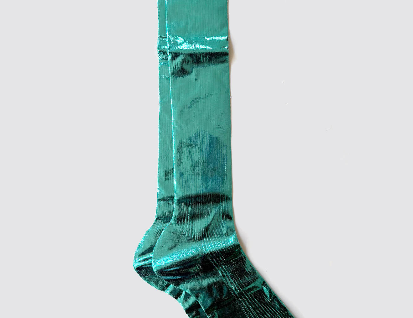 One Ribbed Knee Laminated