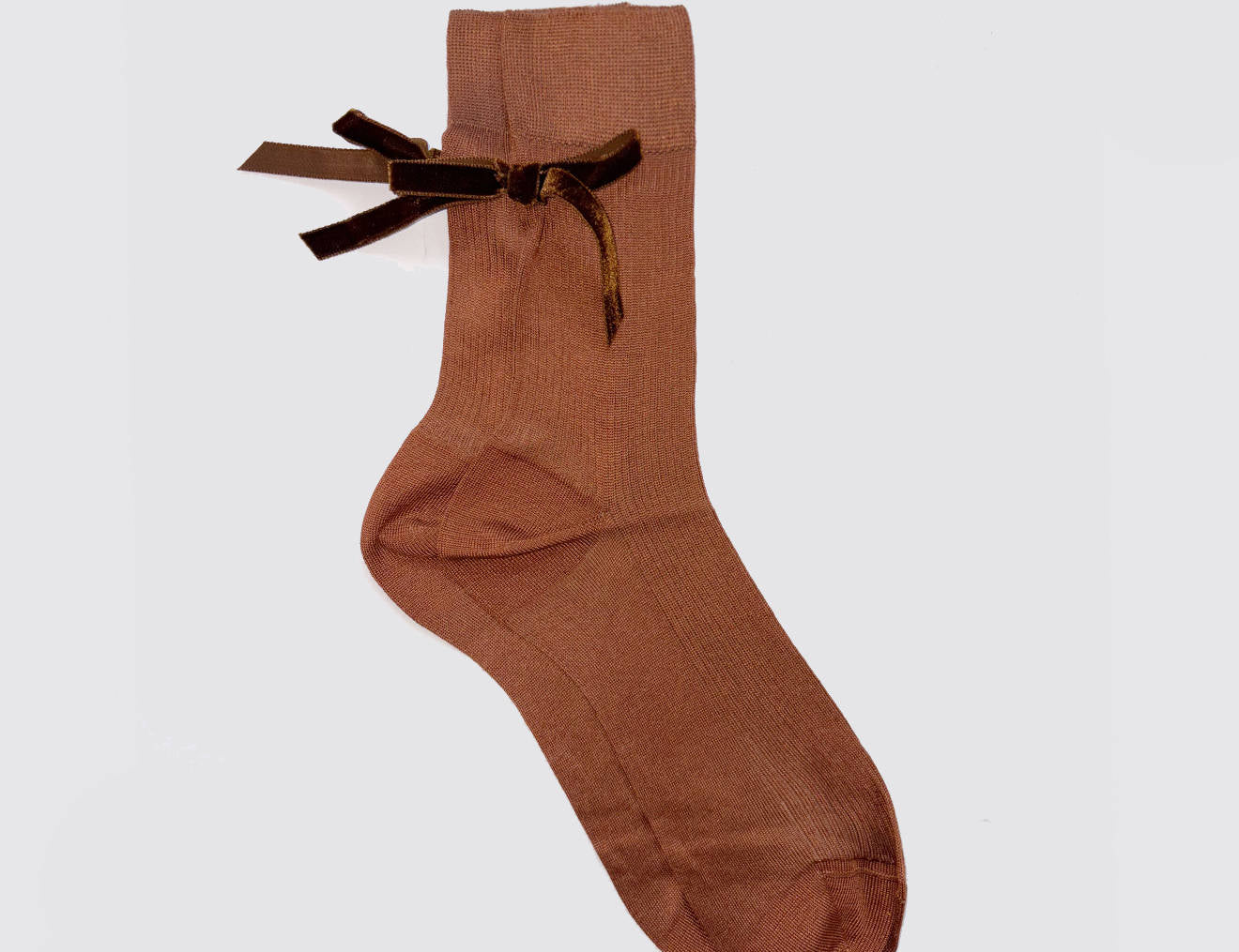One Ribbed Velvet Bow